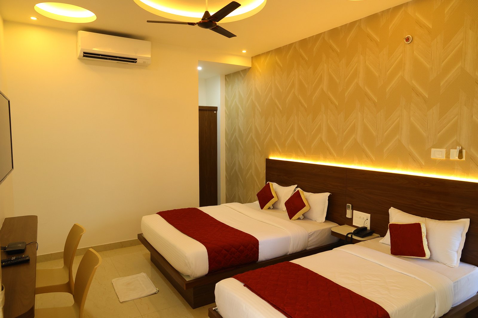 Deluxe Triple Room